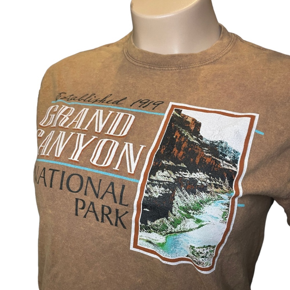Grand Canyon National Park Graphic T-Shirt - Picture 2 of 5